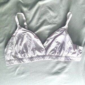 SKIMS FITS EVERYBODY TRIANGLE BRA